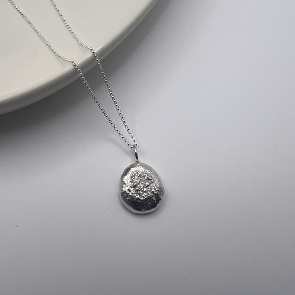 Organic Pebble ‘Large’ Necklace