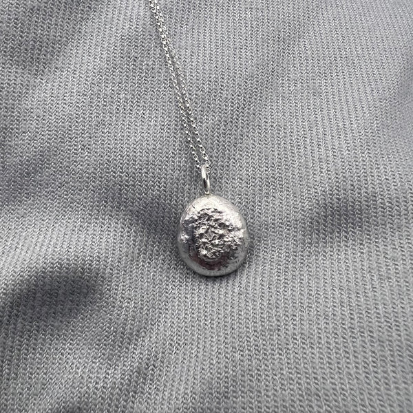 Organic Pebble ‘Large’ Necklace